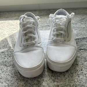 White Vans women’s 7.5, men’s 6